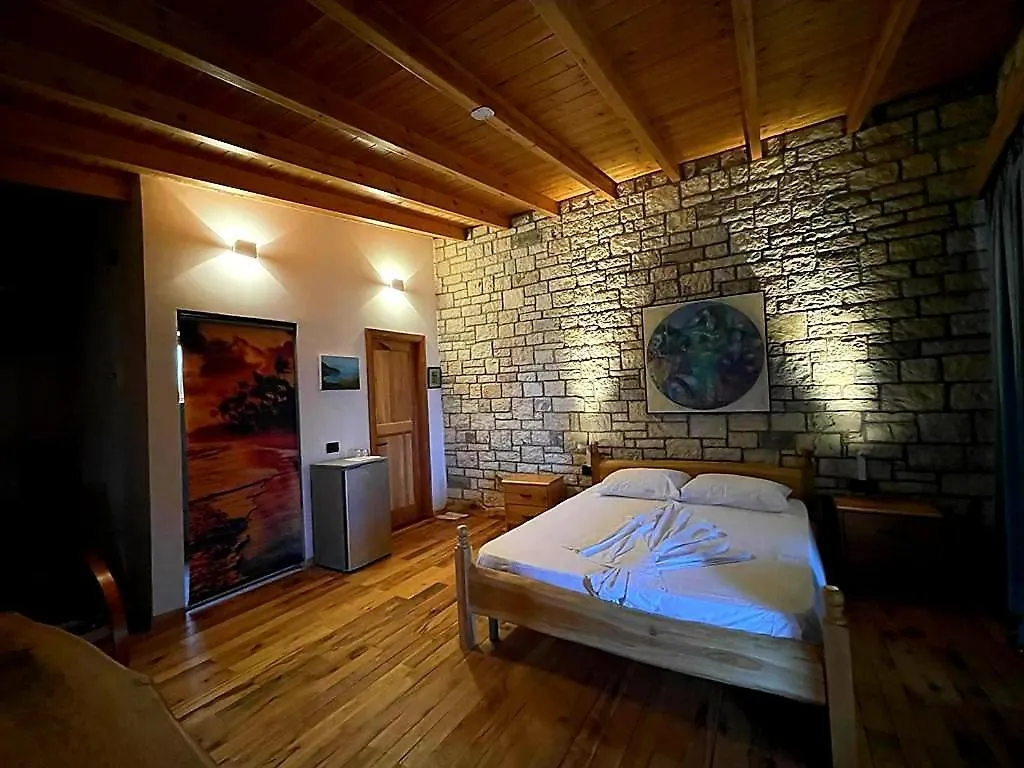 Lodge Palermiti Luxury Rooms Himare