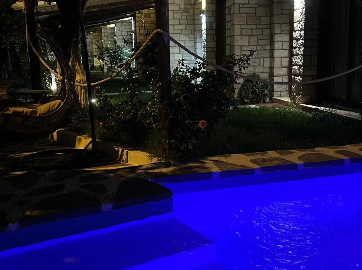 Palermiti Luxury Rooms Himare Lodge