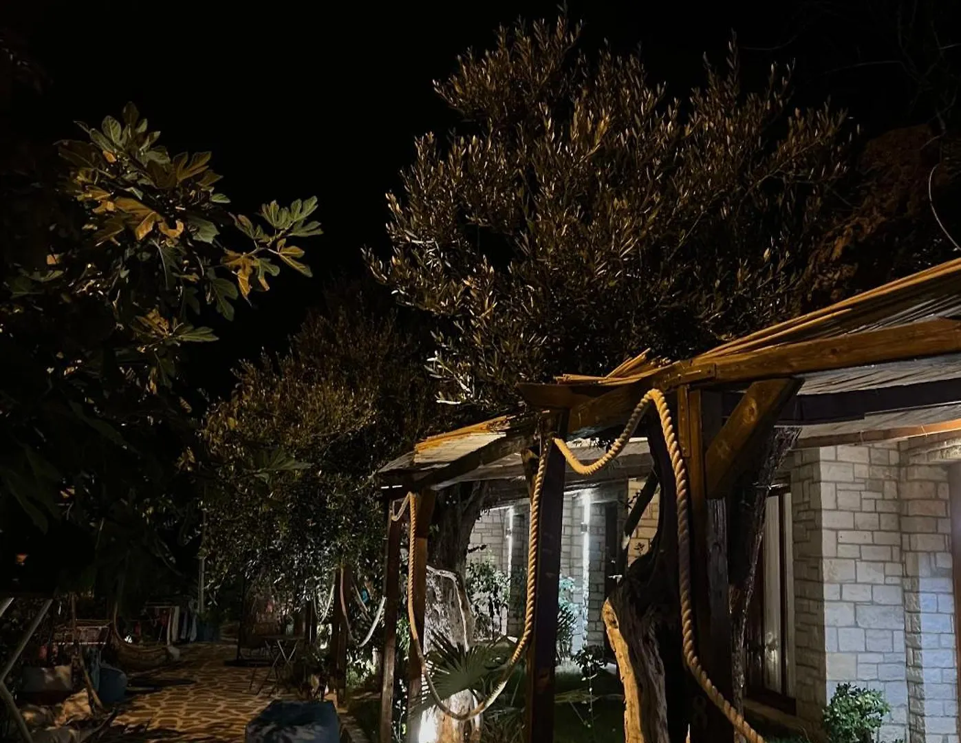 Palermiti Luxury Rooms Himara Albania